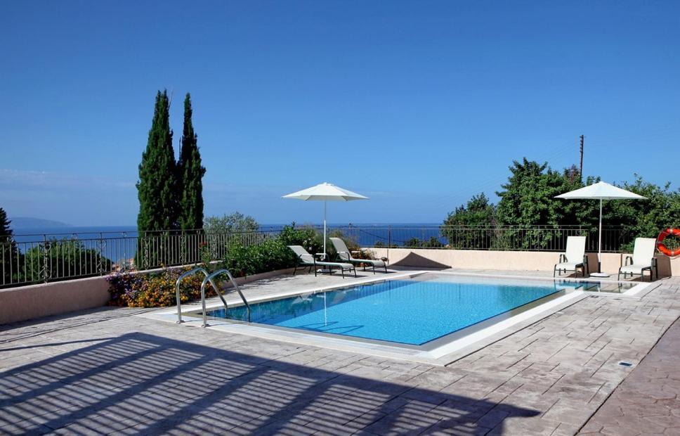 לואורדטה Provenzo And Meliti Villas מראה חיצוני תמונה