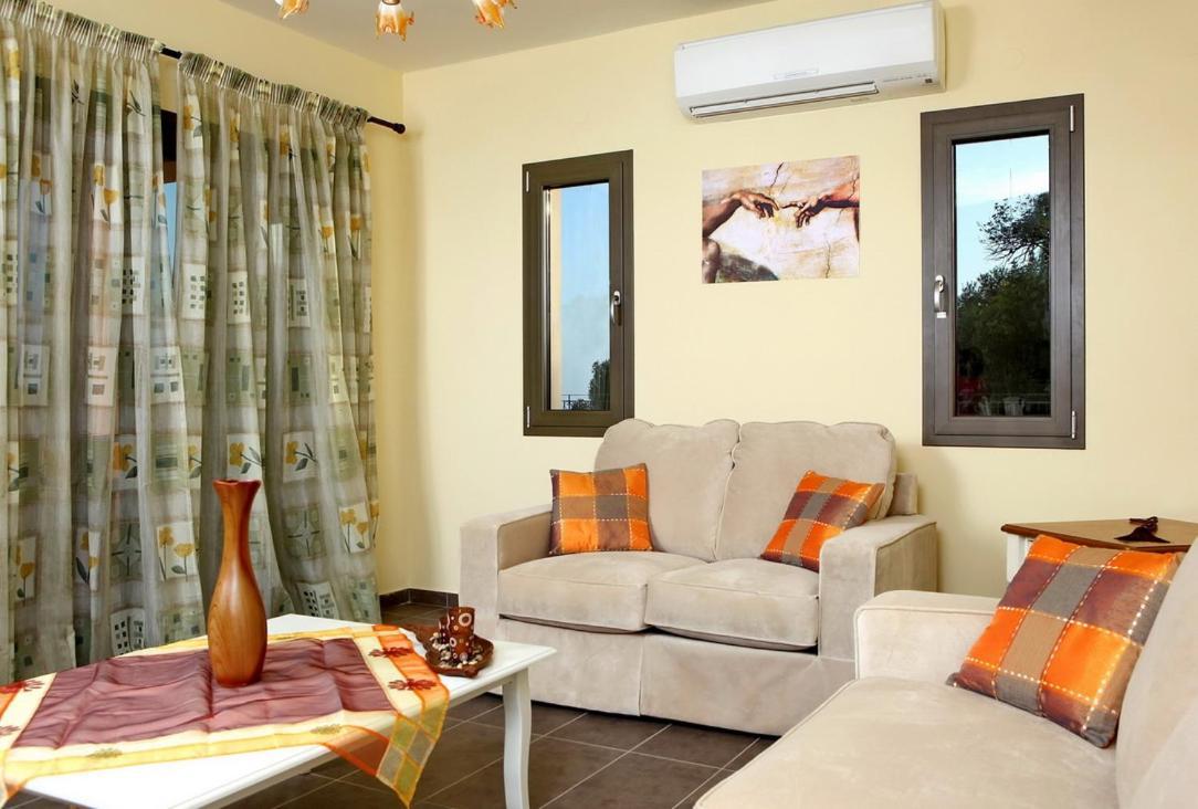 לואורדטה Provenzo And Meliti Villas מראה חיצוני תמונה